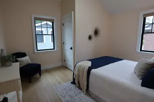 579 Centre St, Newton, MA 02458 - Photo 25