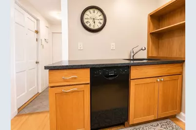 135-139 Pearl St #4, Cambridge, MA 02139 - Photo 15