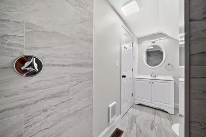 63 Malden St #2, Malden, MA 02148 - Photo 17