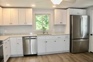 17 Didonato Ave, Webster, MA 01570 - Photo 5