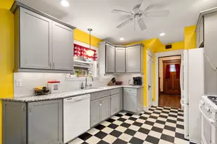 137 Belvidere St, Springfield, MA 01108 - Photo 7
