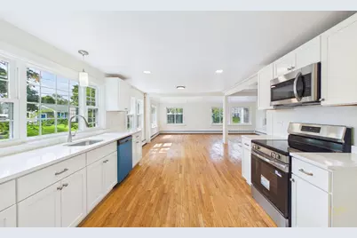 17 Winthrop Rd, Plymouth, MA 02360 - Photo 7