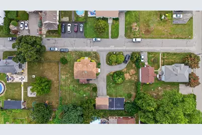 84 Third St, Somerset, MA 02726 - Photo 5