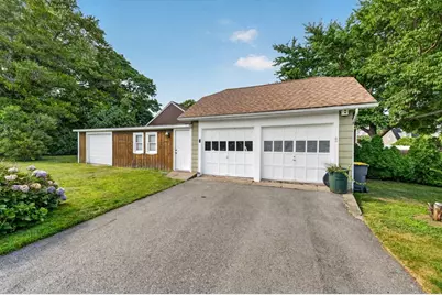 84 Third St, Somerset, MA 02726 - Photo 15