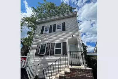 17 Howell Ct #17, Chelsea, MA 02150 - Photo 3