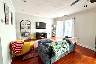 94 Florida St, Boston, MA 02124 - Photo 5