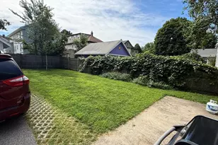 211 Beech St, Belmont, MA 02478 - Photo 21