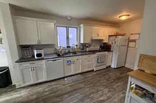 211 Beech St, Belmont, MA 02478 - Photo 13
