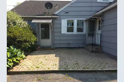 525 Chapin St, Ludlow, MA 01056 - Photo 9