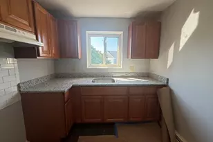 14 Border St, Lynn, MA 01905 - Photo 3