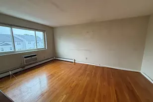 14 Border St, Lynn, MA 01905 - Photo 5