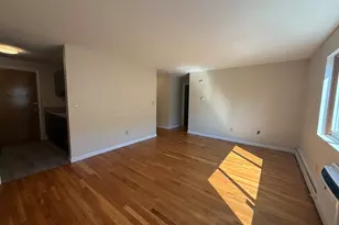 12 Border St, Lynn, MA 01905 - Photo 3