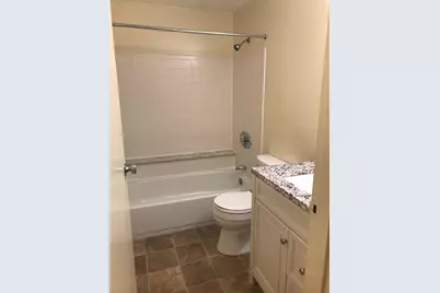 6 Post Oak Ln #8, Natick, MA 01760 - Photo 5