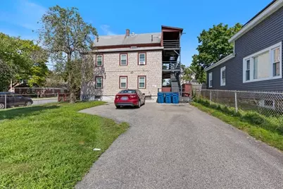 14 Atkinson St, Lawrence, MA 01843 - Photo 5