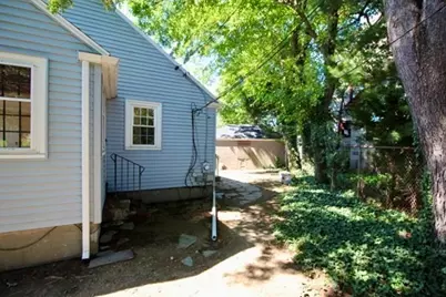 20 Orlando Ave, Arlington, MA 02474 - Photo 23