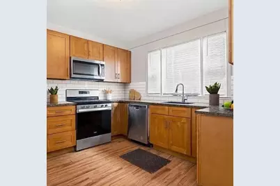 9 Edmunds St #1, Cambridge, MA 02140 - Photo 1
