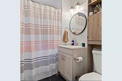 9 Edmunds St #1, Cambridge, MA 02140 - Photo 5