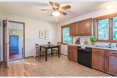 63 Tinkham Rd, Springfield, MA 01129 - Photo 7
