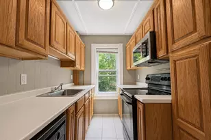 5 Hope St, Attleboro, MA 02703 - Photo 11