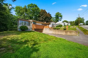 19 Daley Ave, Methuen, MA 01844 - Photo 7