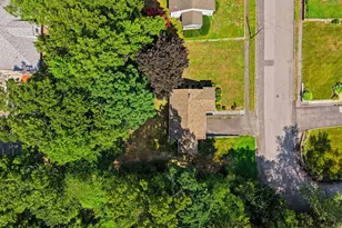 19 Daley Ave, Methuen, MA 01844 - Photo 5