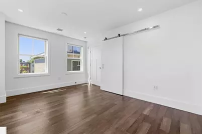 10R Spring Garden St #3, Boston, MA 02125 - Photo 21