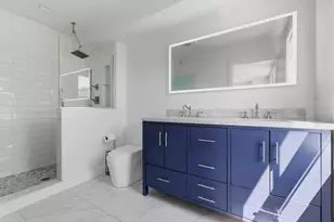 10R Spring Garden St, Boston, MA 02125 - Photo 13