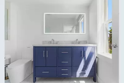 10R Spring Garden St #3, Boston, MA 02125 - Photo 15