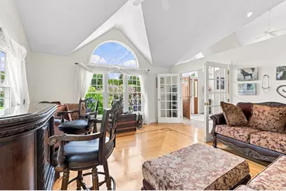 10 Edna Cir, Freetown, MA 02717 - Photo 7