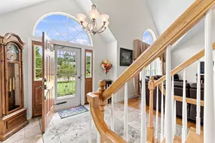 10 Edna Cir, Freetown, MA 02717 - Photo 3