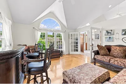 10 Edna Cir, Freetown, MA 02717 - Photo 7