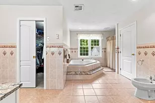10 Edna Cir, Freetown, MA 02717 - Photo 19