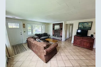 64 Hemlock Avenue, Narragansett, RI 02882 - Photo 3