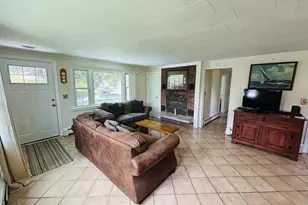64 Hemlock Ave, Narragansett, RI 02882 - Photo 3