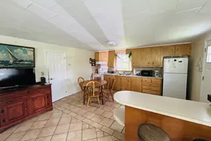 64 Hemlock Ave, Narragansett, RI 02882 - Photo 7