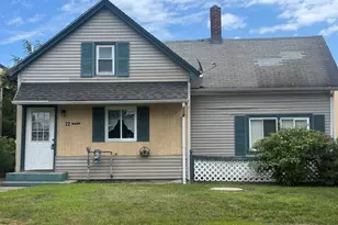 22 Mann St, Attleboro, MA 02703 - Photo 1