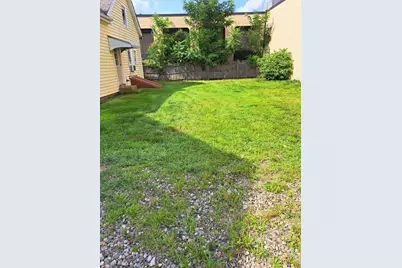 22 Mann Street, Attleboro, MA 02703 - Photo 11