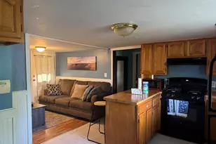 22 Mann St, Attleboro, MA 02703 - Photo 3