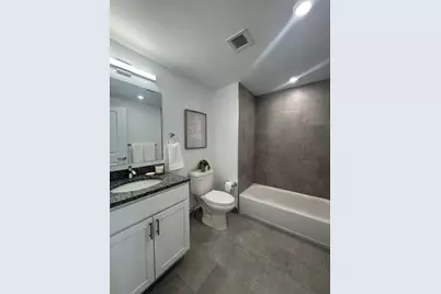 585 Essex Street #507, Lynn, MA 01902 - Photo 5
