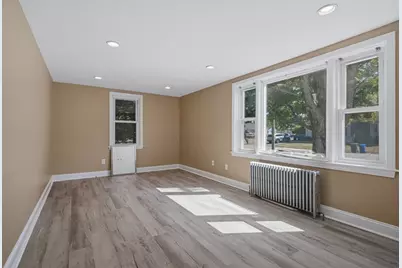 70 Riverside Ave, Attleboro, MA 02703 - Photo 13