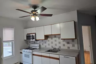 13 Bismarck St, Boston, MA 02130 - Photo 21