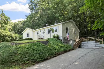 149 North St, East Brookfield, MA 01515 - Photo 3