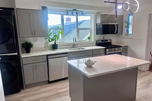 366 Main St, Gloucester, MA 01930 - Photo 3