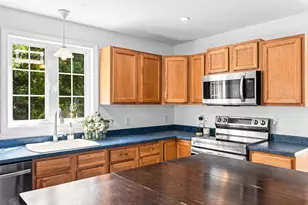 21 Forestview Dr, Fairhaven, MA 02719 - Photo 13