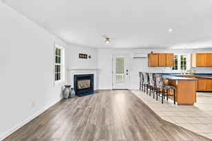 21 Forestview Dr, Fairhaven, MA 02719 - Photo 5