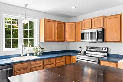 21 Forestview Dr, Fairhaven, MA 02719 - Photo 13