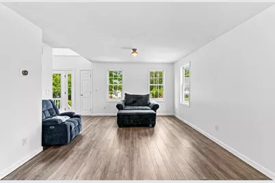 21 Forestview Dr, Fairhaven, MA 02719 - Photo 7