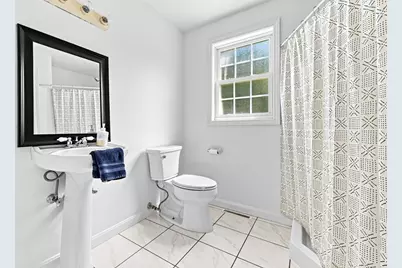 21 Forestview Dr, Fairhaven, MA 02719 - Photo 15