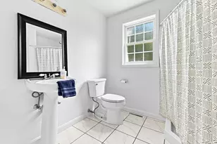 21 Forestview Dr, Fairhaven, MA 02719 - Photo 15