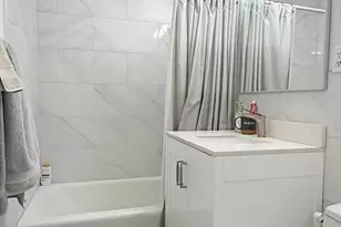 1077 Chestnut St, Newton, MA 02464 - Photo 7